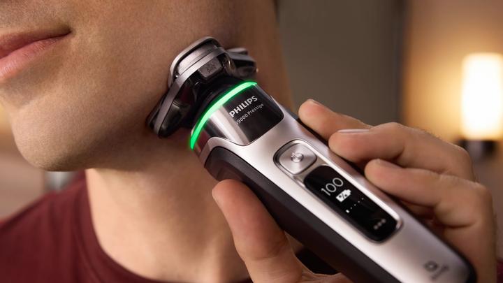 Immagine prodotto Philips i9000 Prestige XP9204/10 Rasoio elettrico Wet & Dry con SkinIQ