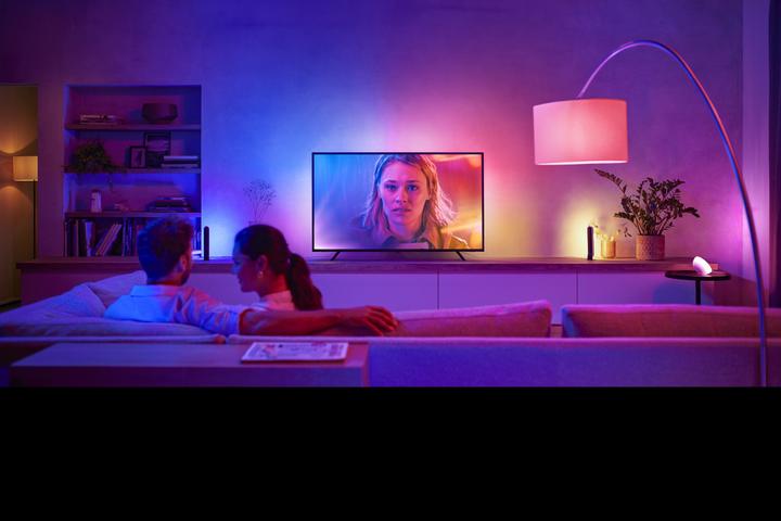 Actual product image Philips Hue Play Gradient Lightstrip 55" (RGBW, 216.50 cm, Indoor)