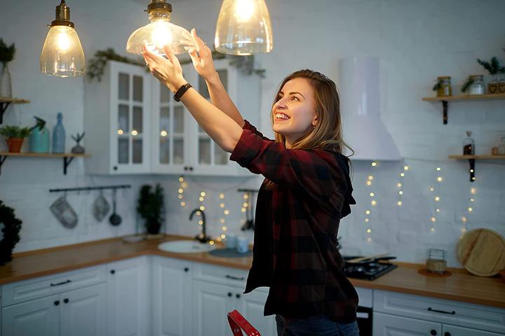 Actual product image Blaupunkt LED E27 Bulb - 9W - Neutral White 4000K - Led Lamps - Pack of 10 (E27, 9 W, 900 lm, 10 x, E)