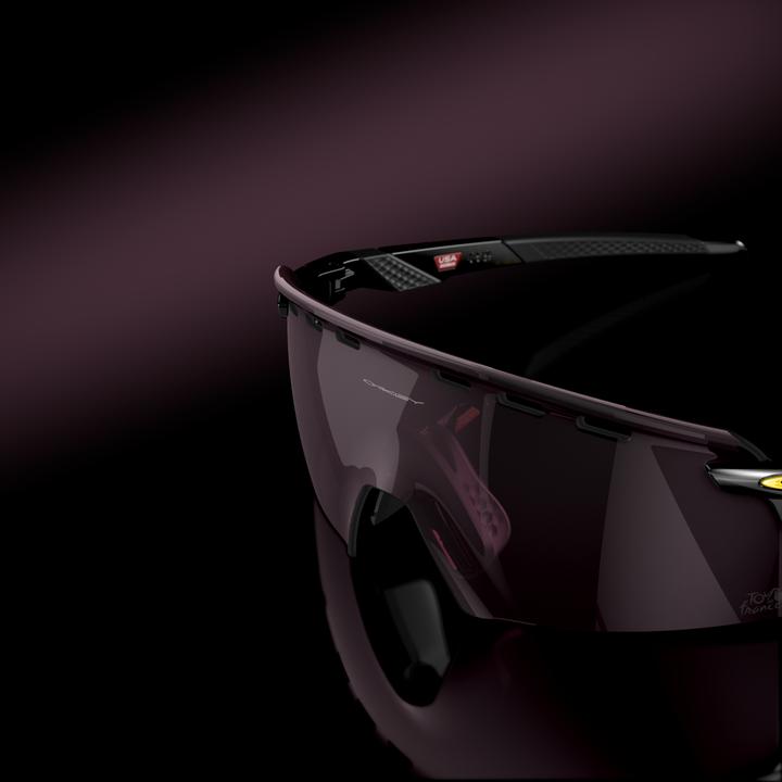 Actual product image Oakley Encoder Strike Vented (Black ink, Prizm Road Black)