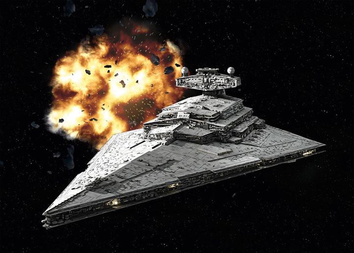 Actual product image Revell Imperial Star Destroyer