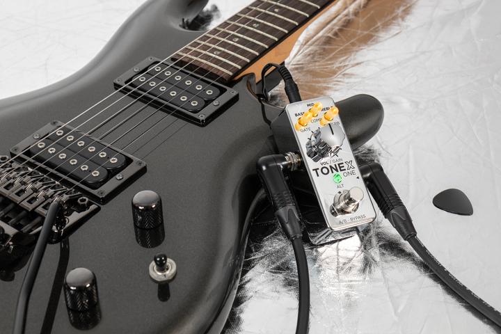 Immagine prodotto IK Multimedia Tonex One Limited Edition - Ultimative Amp- und (USB)