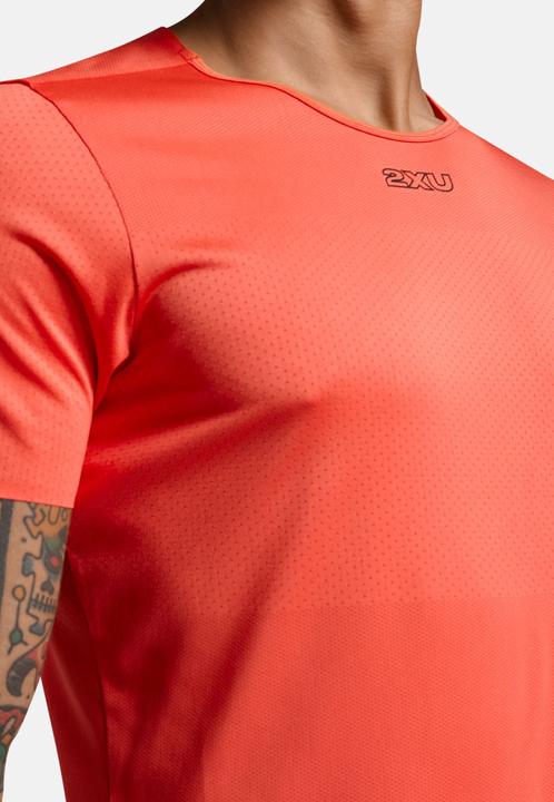 Actual product image 2XU Light Speed Tech Tee (M)
