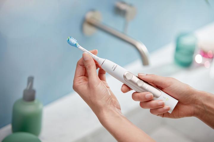 Produktbild Philips Sonicare ExpertClean 7300 (Schallzahnbürste)