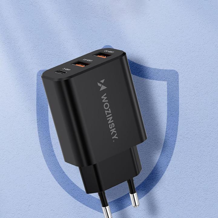 Image du produit Wozinsky Åadowarka sieciowa CWCUCB 30W USB-C / 2 x USB-A - czarny (30 W)