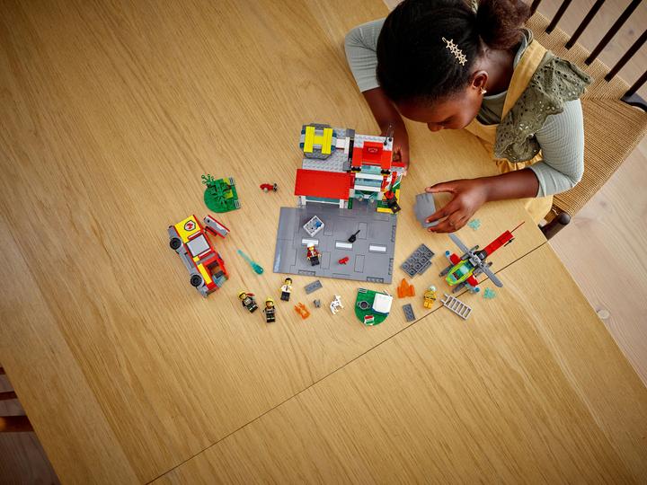 Image du produit LEGO Caserne de pompiers (60320, LEGO City)
