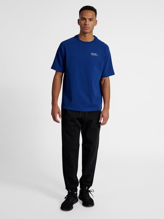 Actual product image hummel hml TECH LOOSE T-SHIRT (S)