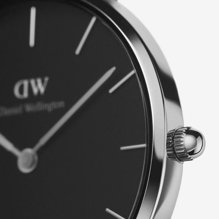 Actual product image Daniel Wellington Classic Petite (Analogue wristwatch, 32 mm)