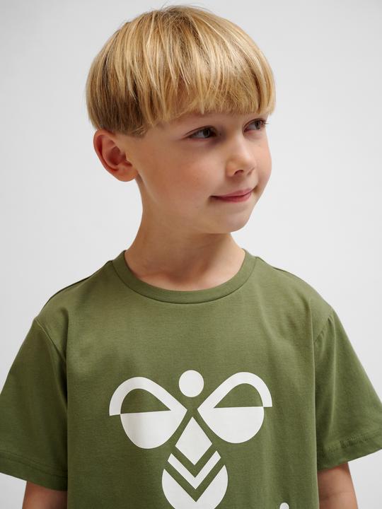 Actual product image hummel hmlTRES T-SHIRT S/S (140)