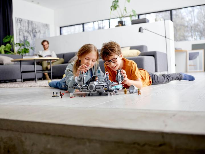 Actual product image LEGO Millennium Falcon (75257, LEGO Star Wars)