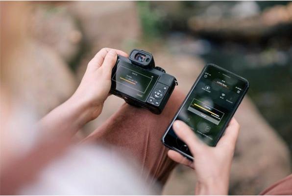 Productafbeelding Panasonic DC-G110 Lichaam (12 - 32 mm, 20 Mpx, Micro Vier Derde)