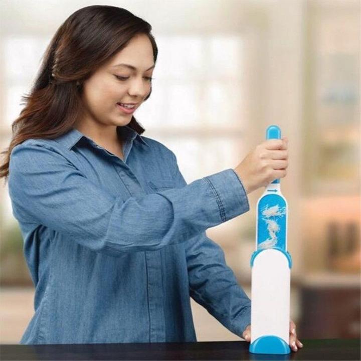 Actual product image Esmée Pet hair remover Lint brush