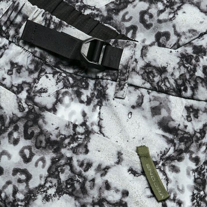 Actual product image Endura Sultrac Adv 8" (L)