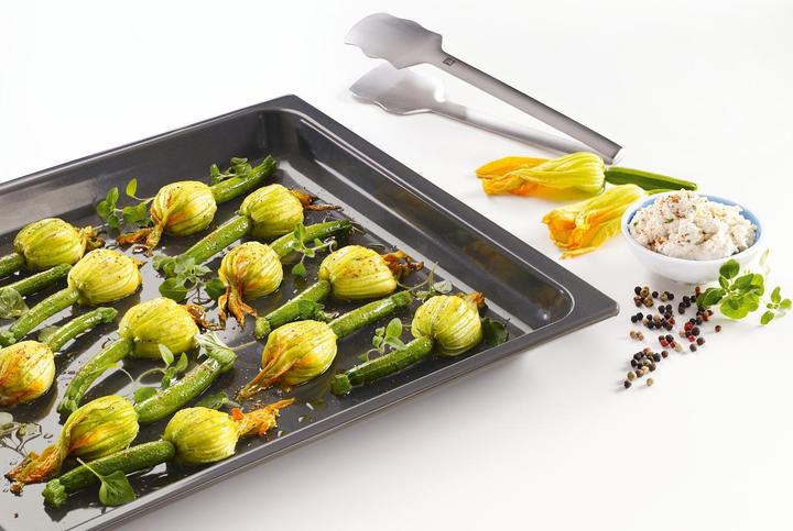 Actual product image Miele Universal plate