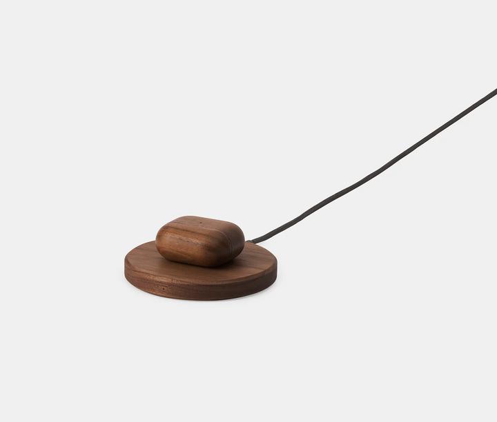 Immagine prodotto Oakywood Pad di ricarica Slim - Caricabatterie wireless in legno massiccio - Noce -
