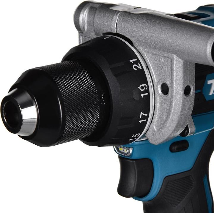 Actual product image Makita Combo Set 18V DLX2431TJ