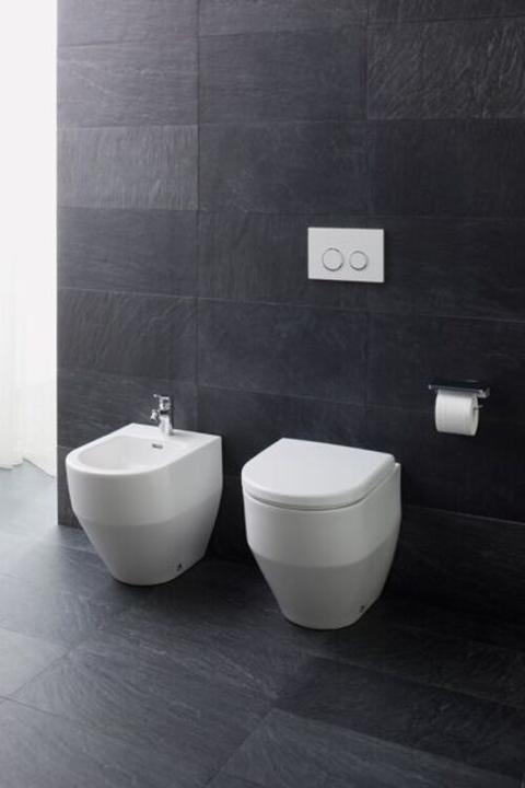 Actual product image Laufen PRO UNIVERSAL WC seat with cover with soft-closing mechanism pergamon