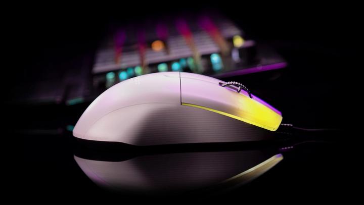 Actual product image Roccat Kone Pro (Cable)