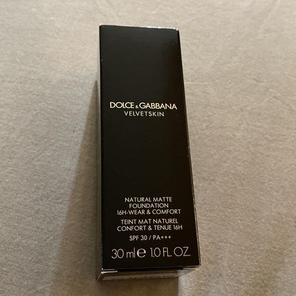 Dolce & Gabbana Velvetskin matting liquid make-up ( Natura l Matte Foundation) 30 ml