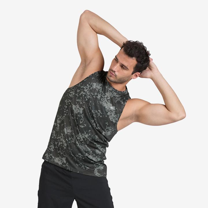 Actual product image Domyos Tank Top Herren atmungsaktiv - khaki (L)