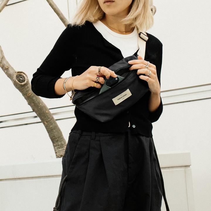 Produktbild Native Union WFA Crossbody