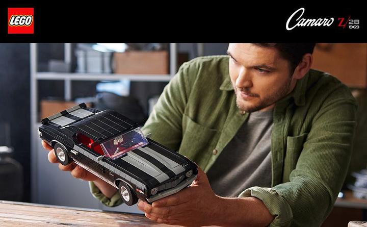 Image du produit LEGO Chevrolet Camaro Z28 (10304, LEGO difficiles à trouver)