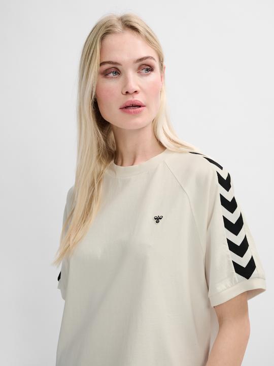 Actual product image hummel hmlARCHIVE LOOSE T-SHIRT S/S (XL)