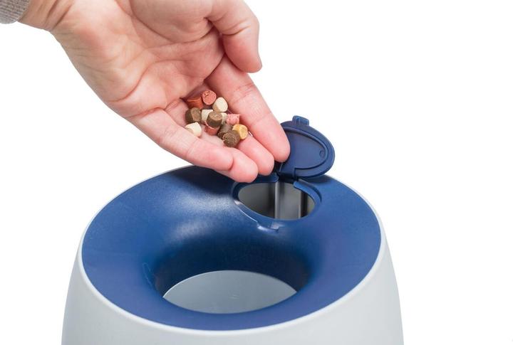 Produktbild Trixie Ball & Treat (Intelligenzspielzeug Hund)