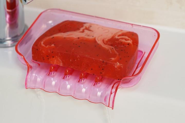 Actual product image Soap dish, plastic, pink with 2 suction cups (refill)