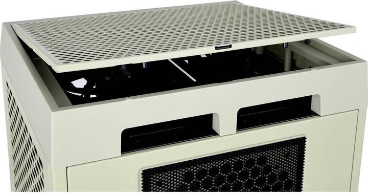 Actual product image Thermaltake The Tower 200 (Mini-ITX)