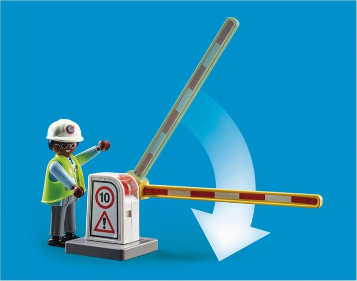 Actual product image Playmobil Cargo warehouse (70773, Playmobil City Action)