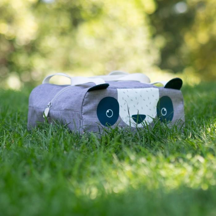 Actual product image Monbento Insulated lunch bag for children MB Wonder Panda - transport bag for meals and/ or fashion.