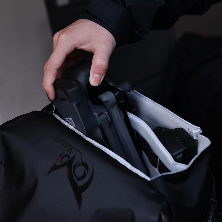 Actual product image VSGO Black Snipe 20L Commuting Camera Backpack (Photo backpack, 20 l)