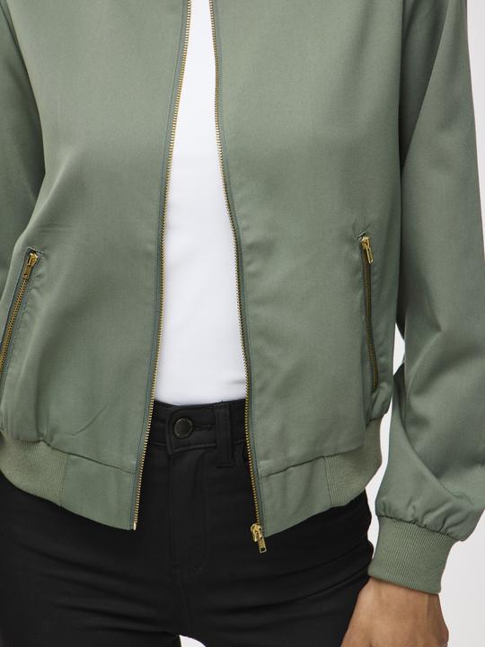 Actual product image Vila Reissverschluss Bomberjacke (34)
