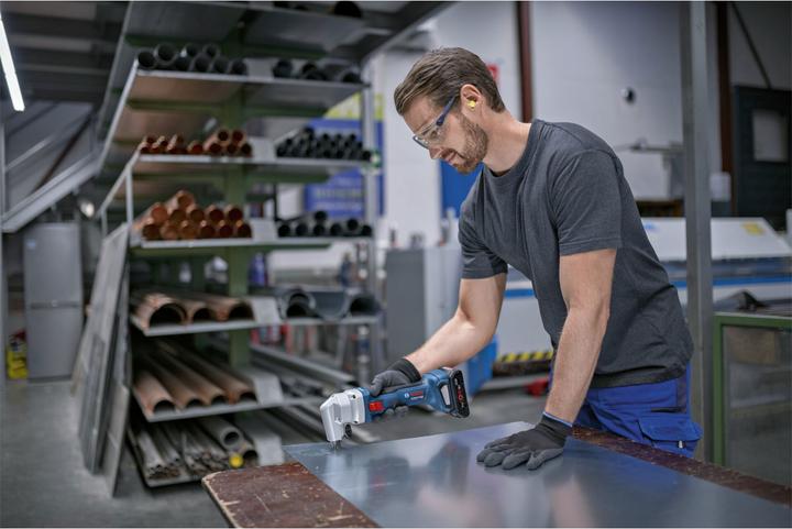 Actual product image Bosch Professional GNA 18V-16 E