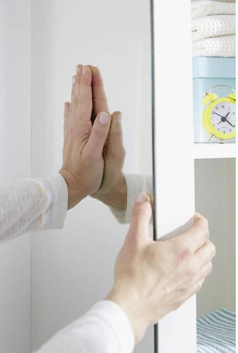 Actual product image tesa Powerbond mounting tape for mirror (19 mm)