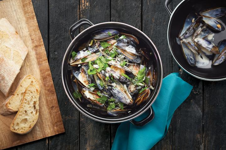 Image du produit World of Flavours Marmite à moules (Casserole, Acier inoxydable)