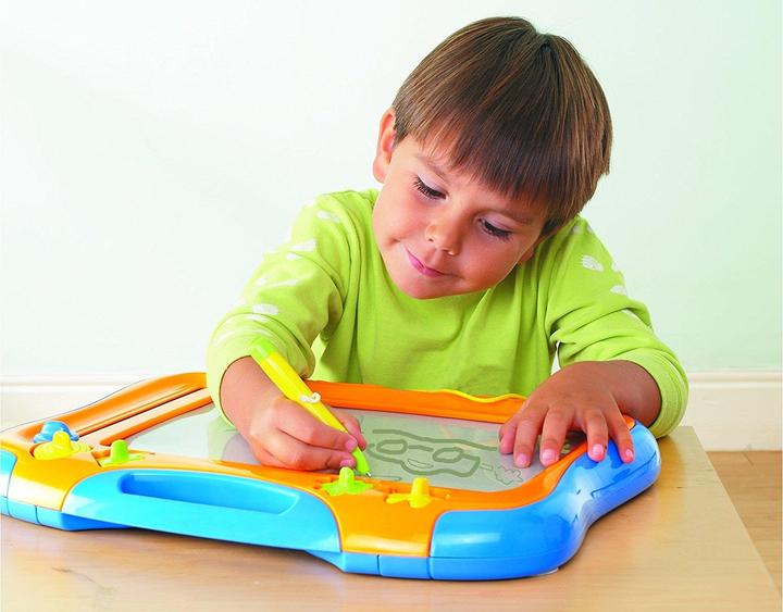 Actual product image Tomy Maltafel Megasketcher