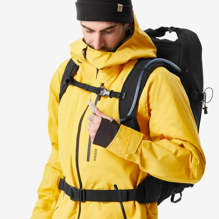 Actual product image Wedze Roll Top Strong Freeride 30 L Ski/Snowboard Backpack - Black (30 l)