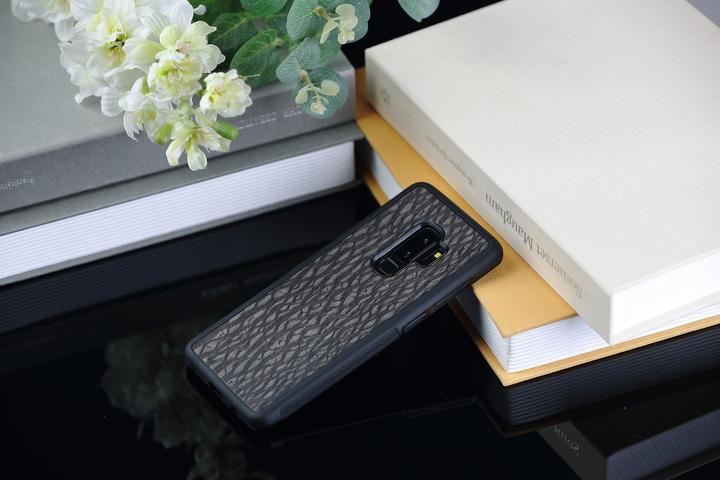 Produktbild Man.Wand &WOOD SmartPhone case Galaxy S9 Plus carbalho juodas (Samsung Galaxy S9+)