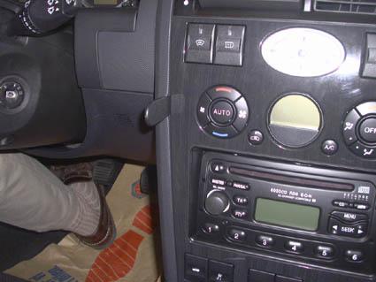 Actual product image Brodit 853260 Ford Mondeo car mount
