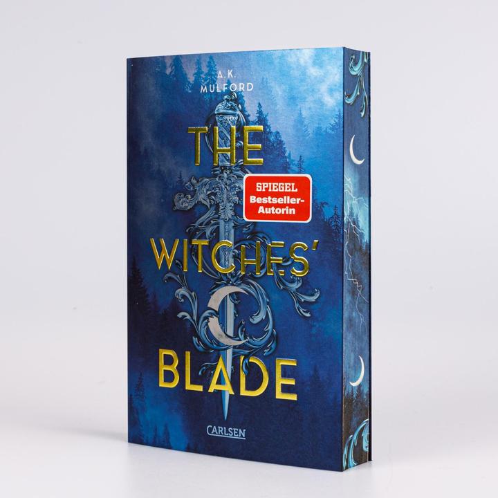 Actual product image The Five Crowns of Okrith 2: The Witches Blade (A.K. Mulford, German)