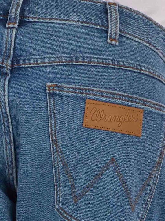 Actual product image Wrangler 10019522 (W42/L32)