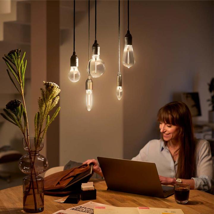 Actual product image Philips Lamp (E27, 2.30 W, 136 lm, 1 x, E)