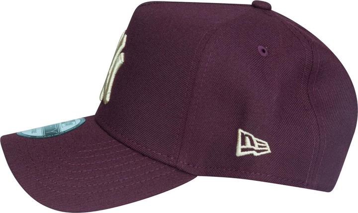 Produktbild New Era 9Forty A-Frame Trucker Cap New York Yankees maroon