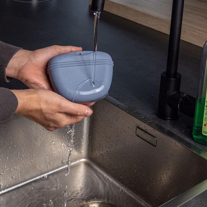 Image du produit Intirilife Kit chien bleu : sac à friandises en silicone & bouteille d'eau (Taille unique)