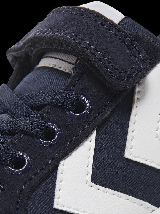 Produktbild hummel Slimmer Stadil Low Jr (34)