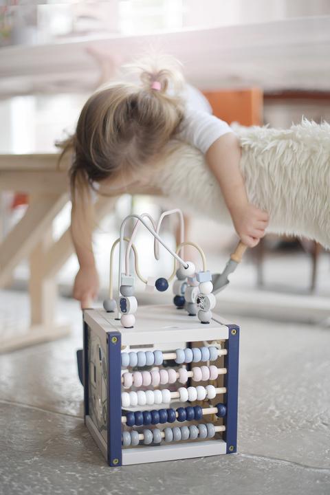 Actual product image EverEarth My first big activity cube