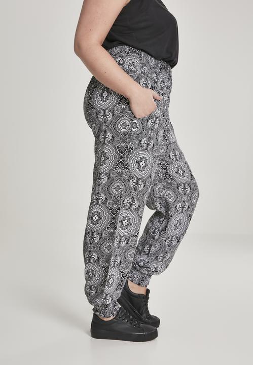 Actual product image Urban Classics Ladies Sarong Pants (L)