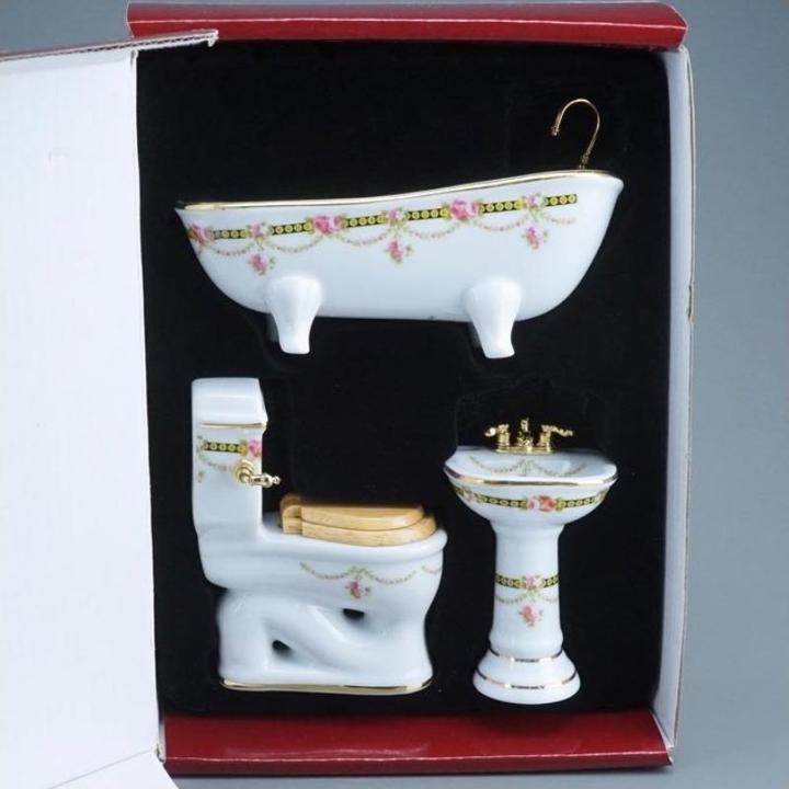 Immagine prodotto Reutter 001.768/3 - Set da bagno "Victoria", 3 pezzi, in miniatura